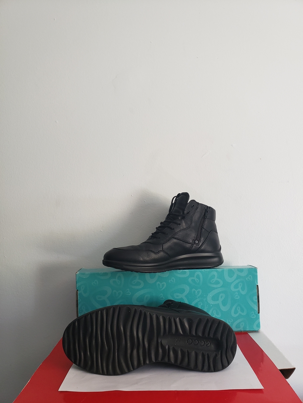 Ecco Liteweight Hi Top Goretex Waterproof Leather Boot Lace & Zip 39/8.5us Black